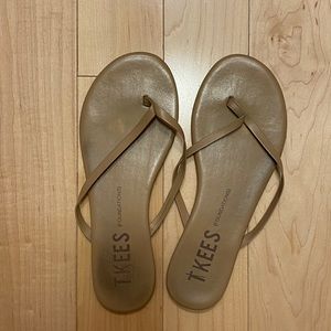Used Tkees Flip Flop Sandals
